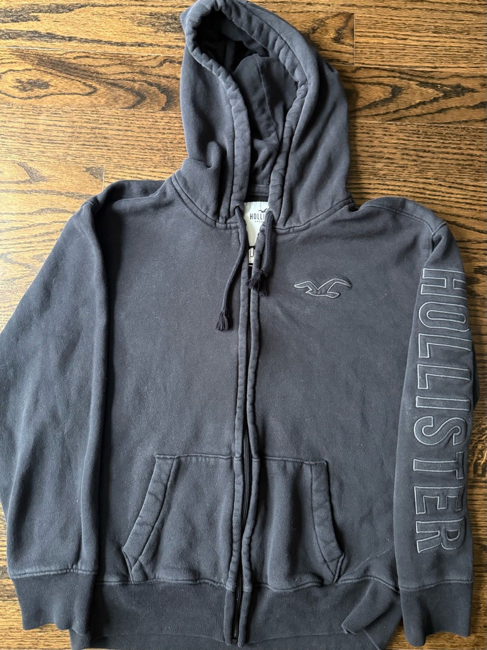 Hollister Men's Faded Black Full-Zip Hoodie with Sleeve Logo